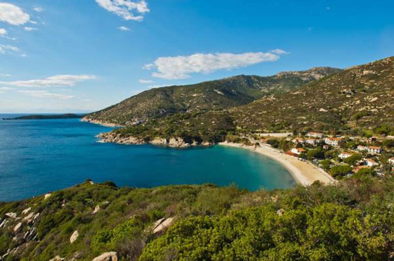 Hotel Baia Imperiale Spiaggia di Cavoli Экстерьер фото